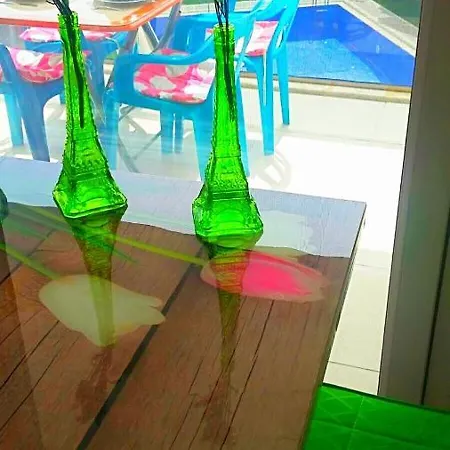 Meleg Villa